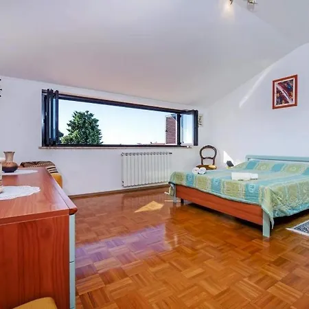Apartment With Wifi - 22524