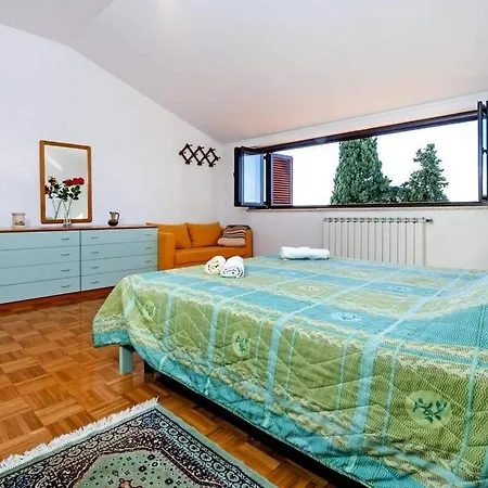 Apartment With Wifi - 22524 Rovinj